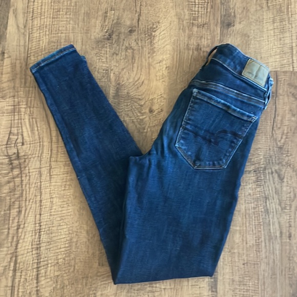 American Eagle super super stretch X high rise jegging size 2 regular med. wash - Picture 9 of 11